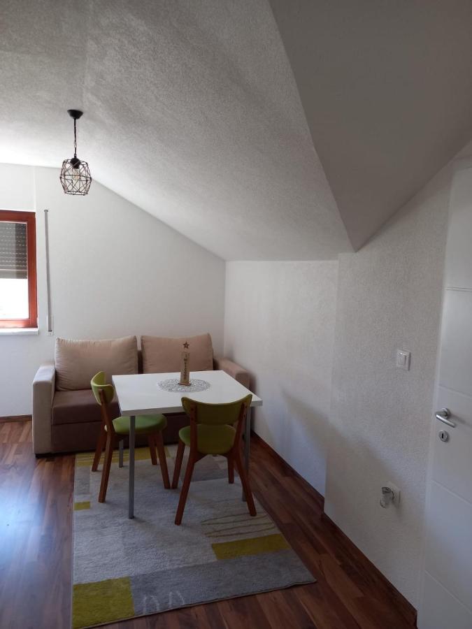 Apartmani Kaic 利夫诺 外观 照片